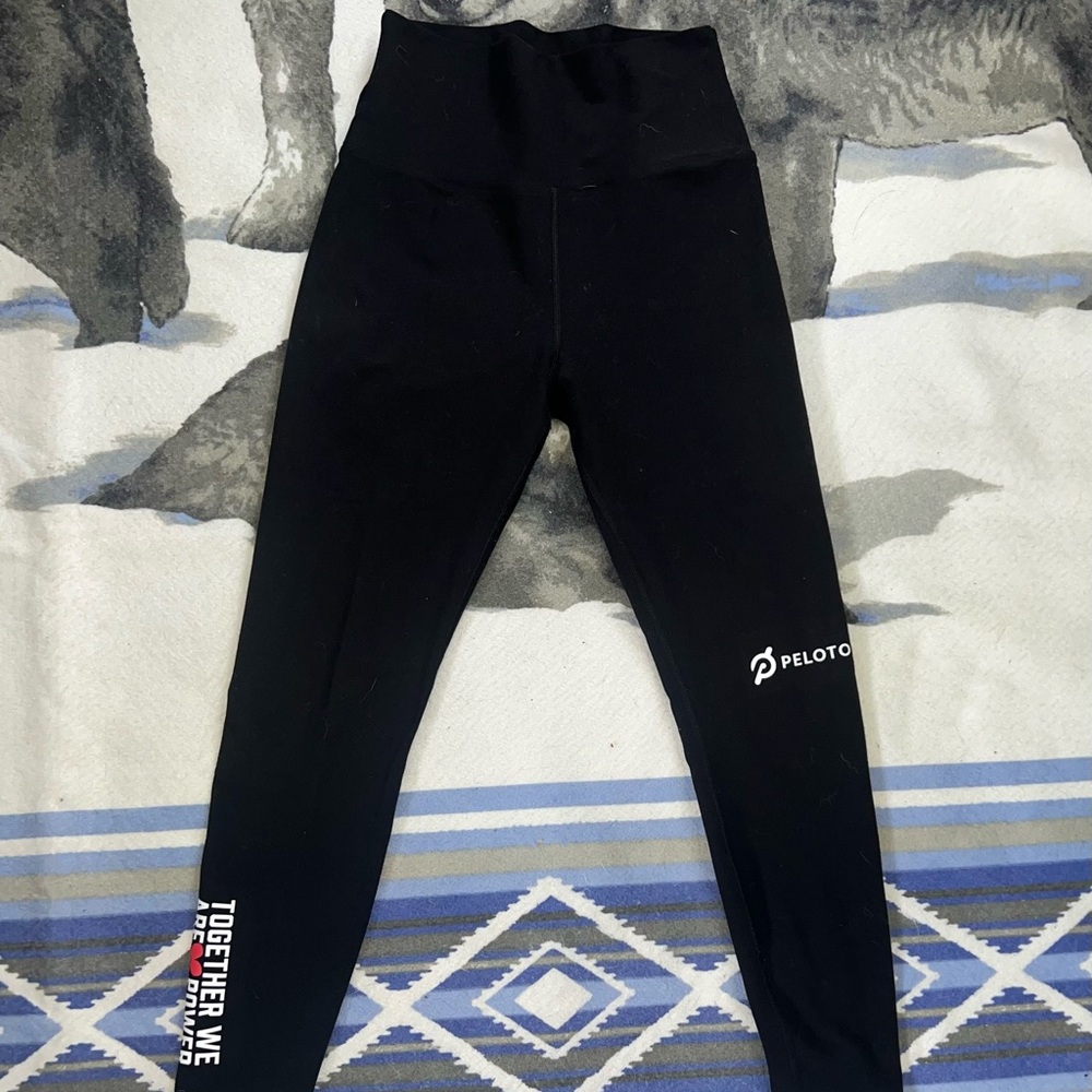 Peloton Black High Rise Leggings Size M